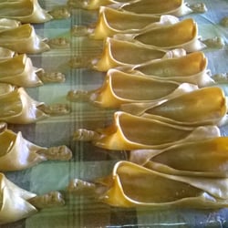 Fábrica-Dulcería Camino Real - Caramelo de piloncillo haciéndose el muertito
