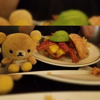 Daily Grill - Huge Cheeseburger - American Near Me - Burbank, California