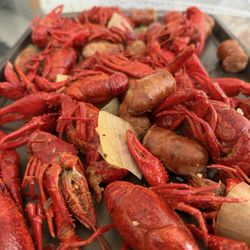 USA Daily Live Seafood Market - Crawfish cooked :)