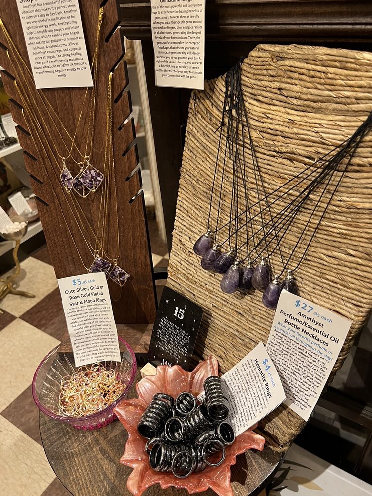 ROCKY’S CRYSTALS & MINERALS Updated October 2024 140 Photos & 62