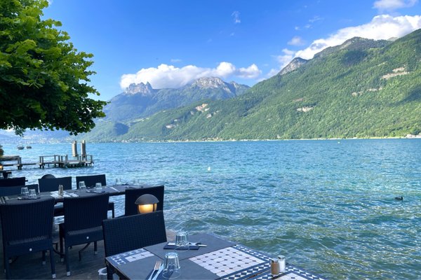 Chez Ma Cousine by null