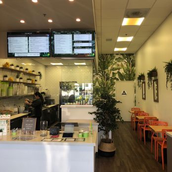 Bowlista - Inside - Acai Bowls Near Me - Foothill Ranch, California Bowlista - Inside - Acai Bowls Near Me - Foothill Ranch, California