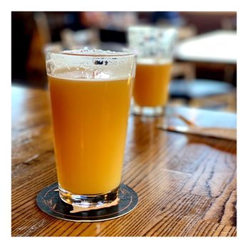 Barrio Brewing - Hipsterville Hazy IPA - American Near Me - Mesa, Arizona