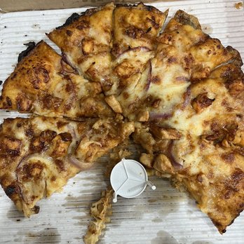 Toppers Pizza Place - BBQ chicken pizza - Pizza Near Me - Oxnard, California Toppers Pizza Place - BBQ chicken pizza - Pizza Near Me - Oxnard, California