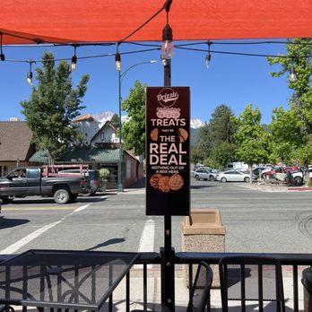 Drizzle - Exterior edge sitting. Good vibes here. - Coffee & Tea Near Me - Mount Shasta, California Drizzle - Exterior edge sitting. Good vibes here. - Coffee & Tea Near Me - Mount Shasta, California