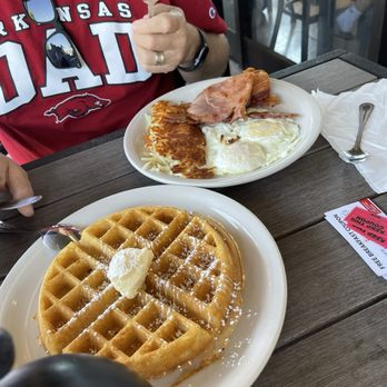 The Big Biscuit - Diners Near Me - Fayetteville, Arkansas The Big Biscuit - Diners Near Me - Fayetteville, Arkansas