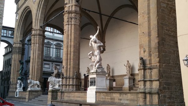 Loggia dei Lanzi by null