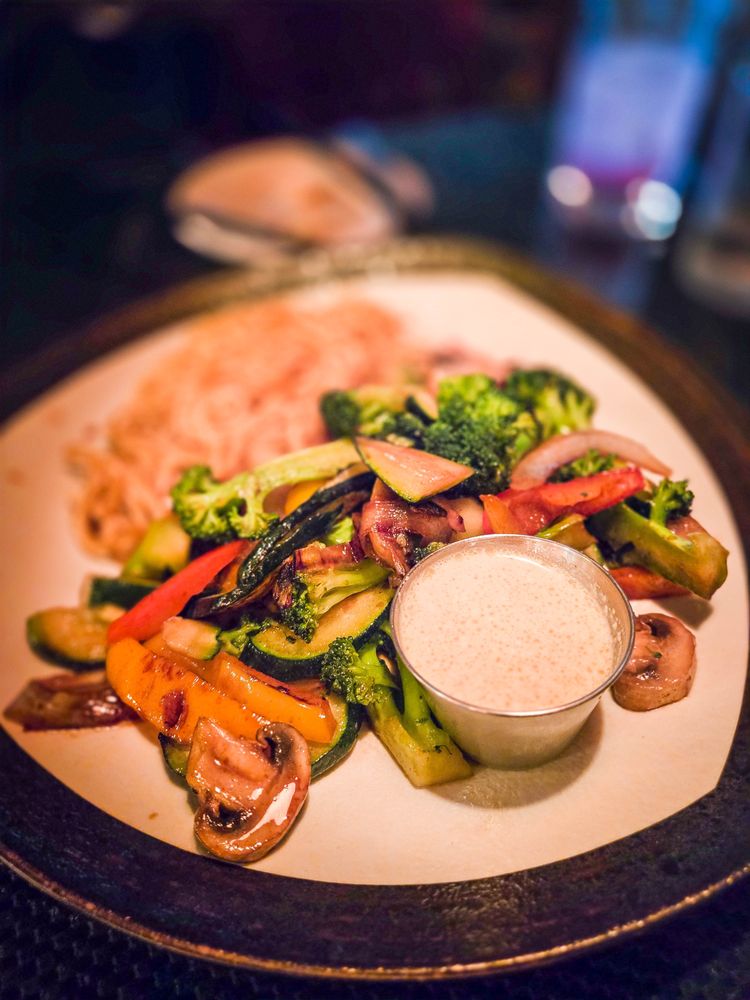 Koi Sushi and Hibachi Logo