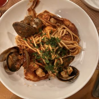 Central Market - New American Near Me - Petaluma, California Central Market - New American Near Me - Petaluma, California