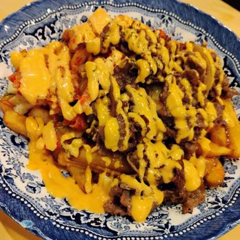 Ganadara - Mackay - Bulgogi kimchi poutine $14 - Korean Near Me - Montreal, Quebec Ganadara - Mackay - Bulgogi kimchi poutine $14 - Korean Near Me - Montreal, Quebec