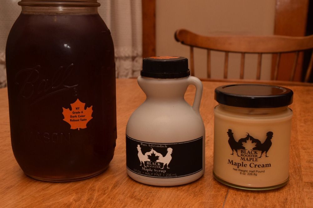 Black Rooster Maple Logo