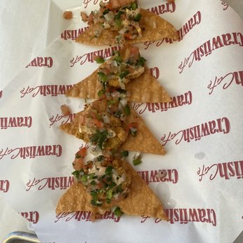 Crawfish Cafe - Oyster Nachos - Cajun/Creole Near Me - Shenandoah, Texas