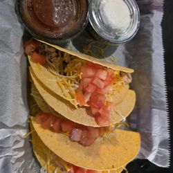 Danny's Bar & Grill