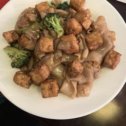 Pad See Eaw with tofu and no egg Pad See Eaw with tofu and no egg