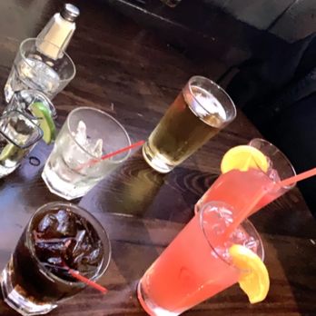 901 Bar & Grill - 2 for 1 drinks. Can't go wrong. - Bars Near Me - Los Angeles, California
