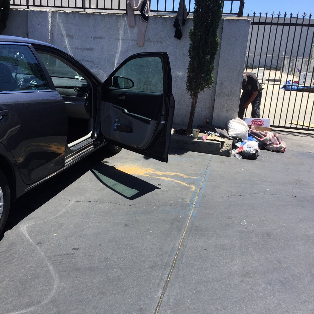 Mesa Verde Car Wash - Nasty and needs to be cleaned up - Car Wash Near Me - Costa Mesa, California Mesa Verde Car Wash - Nasty and needs to be cleaned up - Car Wash Near Me - Costa Mesa, California