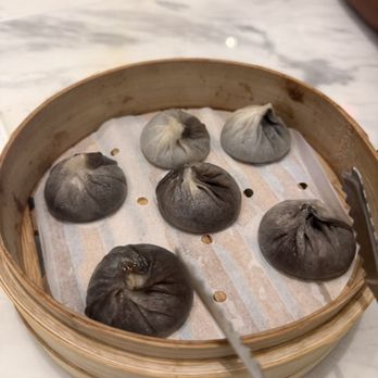 Supreme Dumplings - Chocolate Xiao Long Bao (6) - Shanghainese Near Me - Honolulu, Hawaii Supreme Dumplings - Chocolate Xiao Long Bao (6) - Shanghainese Near Me - Honolulu, Hawaii