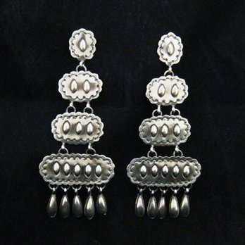 Zuni - Silver chandelier earrings. - Art Galleries Near Me - Boulder, Colorado