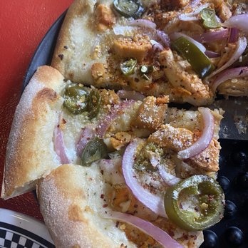 Big Daddy's Pizzeria - Wing It - Pizza Near Me - Sevierville, Tennessee