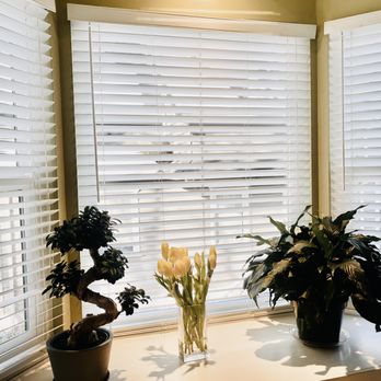 Venetian Blind Service Centre - Shades & Blinds Near Me - Vancouver, British Columbia Venetian Blind Service Centre - Shades & Blinds Near Me - Vancouver, British Columbia