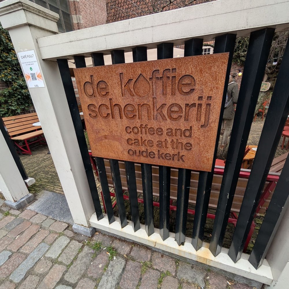 De Koffieschenkerij - Coffee & Tea Near Me - Amsterdam, New Hampshire