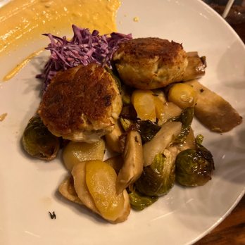 Salt Air - Crab cakes - New American Near Me - Rehoboth Beach, Delaware Salt Air - Crab cakes - New American Near Me - Rehoboth Beach, Delaware