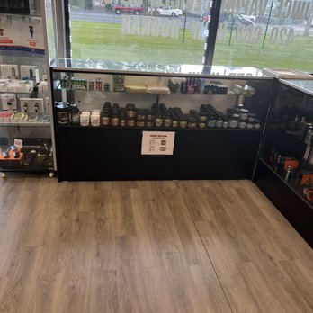 51VAPE SMOKE SHOP - Updated May 2026 - 163 Photos & 11 Reviews - 1321  Central Ave, Albany, New York - Vape Shops - Phone Number - Yelp