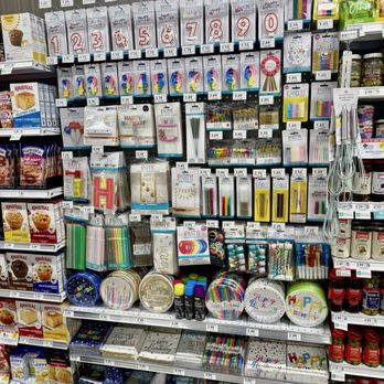 Publix Super Market - Happy Birthday - Grocery Near Me - Apollo Beach, Florida