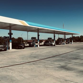 Valero - 10 pumps - Gas Stations Near Me - Cedar Park, Texas Valero - 10 pumps - Gas Stations Near Me - Cedar Park, Texas