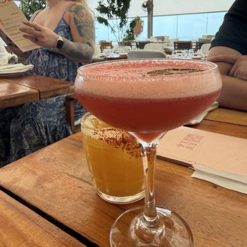 Level 6 - Lounges Near Me - Miami, Florida