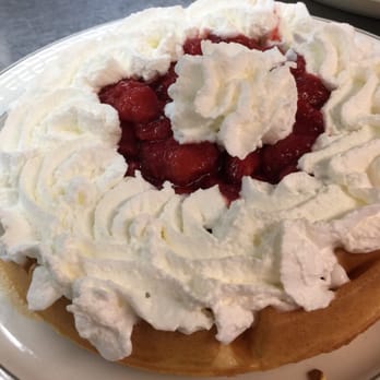 Pavlos' Restaurant - Diners Near Me - Auburn, New York Pavlos' Restaurant - Diners Near Me - Auburn, New York