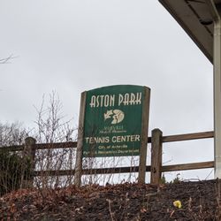 Aston Park Tennis Courts - Aston Park, Asheville
