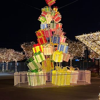 Santa's Speedway - Festivals Near Me - Irwindale, California