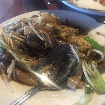 Dynasty - Chinese Near Me - Big Bear Lake, California
