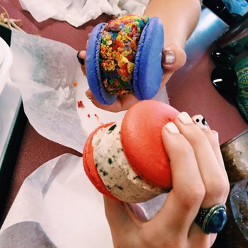 PHO 43 - Macaroon Ice cream Sandwiches! Can't be beat! - Vietnamese Near Me - Phoenix, Arizona PHO 43 - Macaroon Ice cream Sandwiches! Can't be beat! - Vietnamese Near Me - Phoenix, Arizona