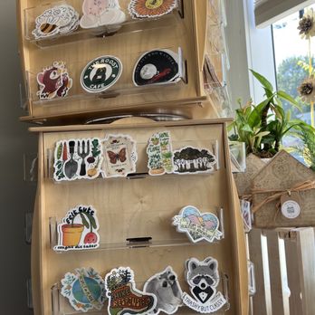 BeeKind Syracuse - Stickers - Gift Shops Near Me - Syracuse, New York