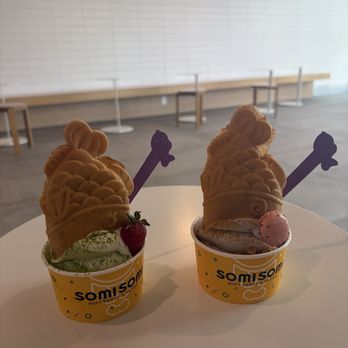 Somisomi - Soft serve - Ice Cream & Frozen Yogurt Near Me - Fullerton, California Somisomi - Soft serve - Ice Cream & Frozen Yogurt Near Me - Fullerton, California