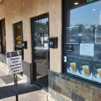 Tiger Sugar - Line starts here if there are over 4 customers inside already. Them's the pandemic rules. - Coffee & Tea Near Me - Las Vegas, Nevada Tiger Sugar - Line starts here if there are over 4 customers inside already. Them's the pandemic rules. - Coffee & Tea Near Me - Las Vegas, Nevada