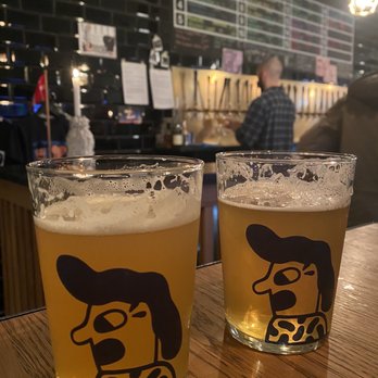 Mikkeller - Pale ale and a German pilz - Beer Bar Near Me - Madrid, M Mikkeller - Pale ale and a German pilz - Beer Bar Near Me - Madrid, M