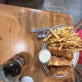 Izzie's Diner - Cod fried fish and chips. - Diners Near Me - Yuma, Arizona Izzie's Diner - Cod fried fish and chips. - Diners Near Me - Yuma, Arizona