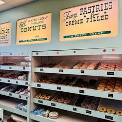 Donut Villa Diner