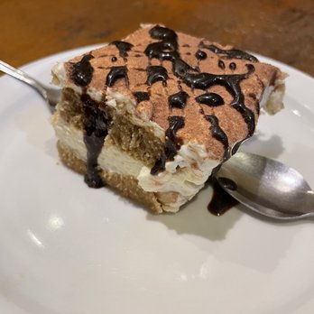 Spumoni Restaurant - Tirimisu - Italian Near Me - Sherman Oaks, California Spumoni Restaurant - Tirimisu - Italian Near Me - Sherman Oaks, California
