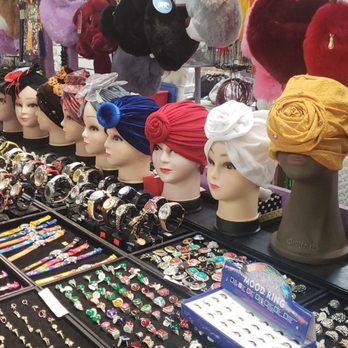 Maingate  Flea Market - Flea Markets Near Me - Kissimmee, Florida