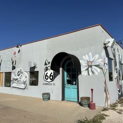 Spinning Jenny's House of Music