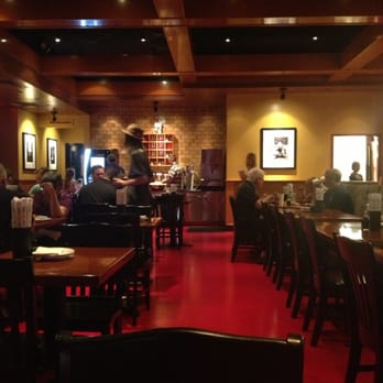 Pei Wei Asian Kitchen - Busy Sunday night - Asian Fusion Near Me - Surprise, Arizona
