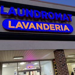 Washland Community Laundromat - Washland At Night