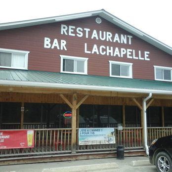 Lachapelle - Vue de la route - Canadian (New) Near Me - Kazabazua, Quebec Lachapelle - Vue de la route - Canadian (New) Near Me - Kazabazua, Quebec