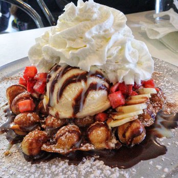 Snowdaes - Desserts Near Me - Lowell, Massachusetts