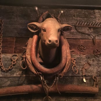 West Linn Saloon - Clean and cute atmosphere - Steakhouses Near Me - West Linn, Oregon West Linn Saloon - Clean and cute atmosphere - Steakhouses Near Me - West Linn, Oregon