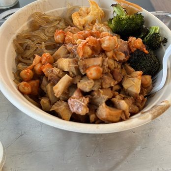 Vale Healthy Kitchen - Tampa - Acai Bowls Near Me - Tampa, Florida